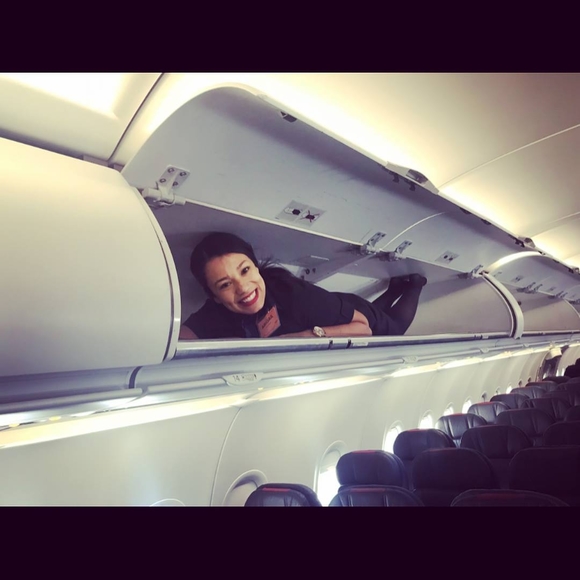 Meet your Posher, Abigail - Picture 1 of 1